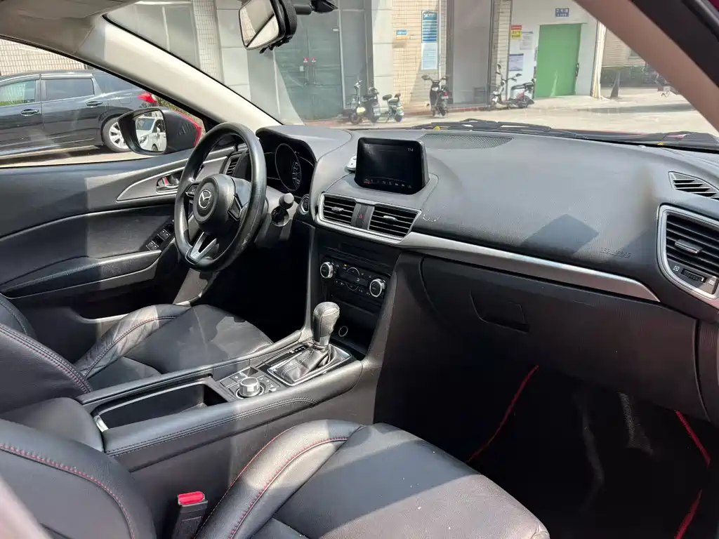 Mazda3 Angkesela 2017 sedan 1.5L automatic luxury model National V купить на сайте DeffCars