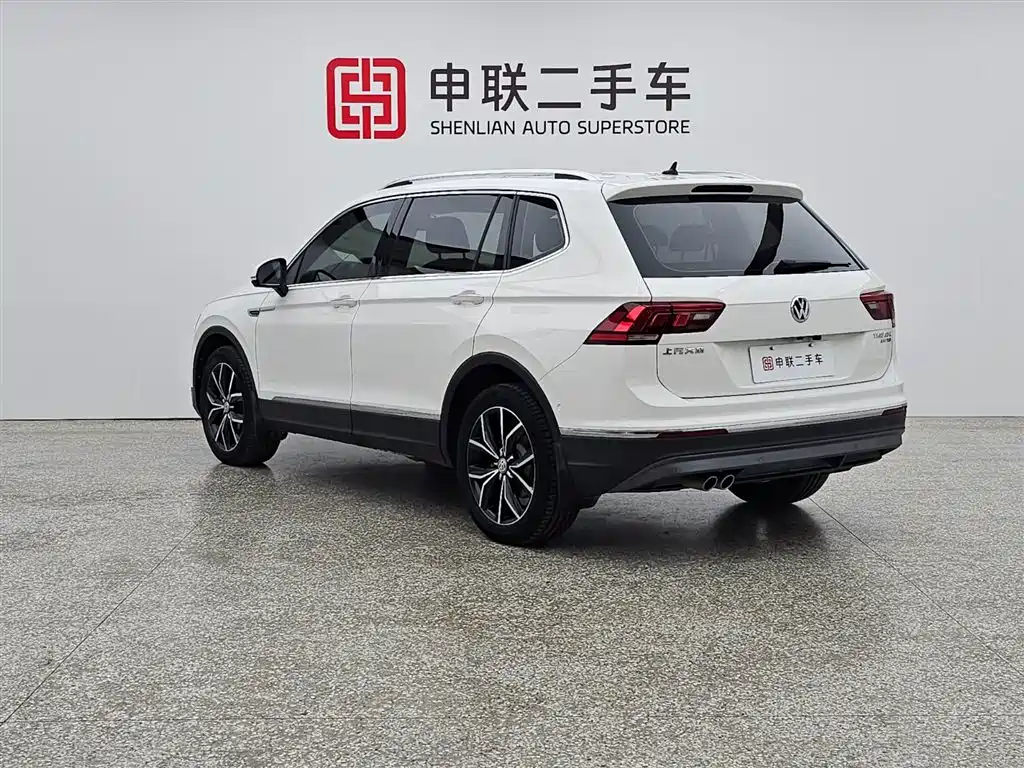 Tiguan L 2020 330TSI automatic two-wheel drive smart luxury version National VI купить на сайте DeffCars