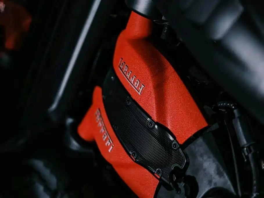 Ferrari F8 2019 Tributo 3.9T V8 купить на сайте DeffCars