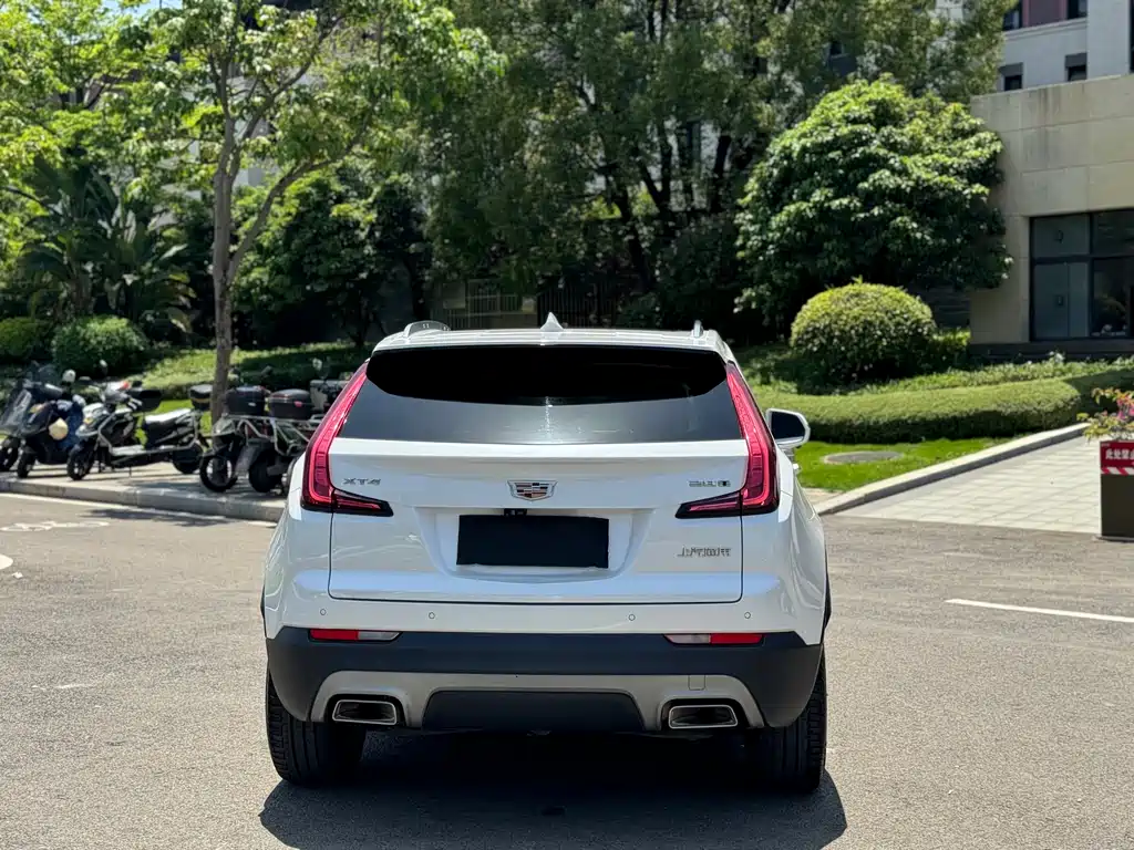 Cadillac XT4 2020 facelift 28T two-wheel drive leading model купить на сайте DeffCars