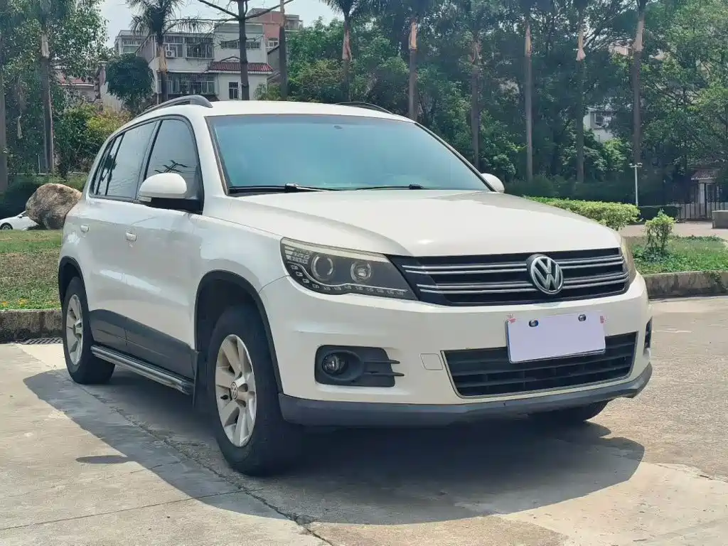 Tiguan 2010 1.8TSI automatic two-wheel drive urban version купить на сайте DeffCars