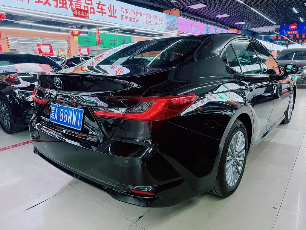 Camry 2024 Dual Engine 2.0HE Elite Edition купить на сайте DeffCars