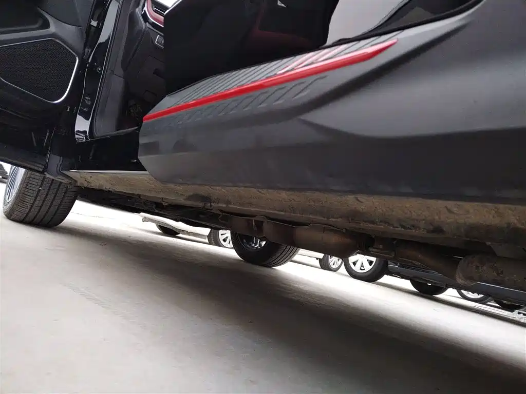 Jietu X70 PRO 2023 model 1.6T DCT Yuexiang MAX 5 seats купить на сайте DeffCars