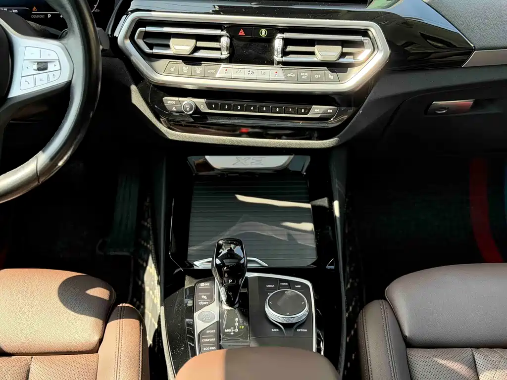 BMW X3 2022 facelift xDrive25i M sports package купить на сайте DeffCars