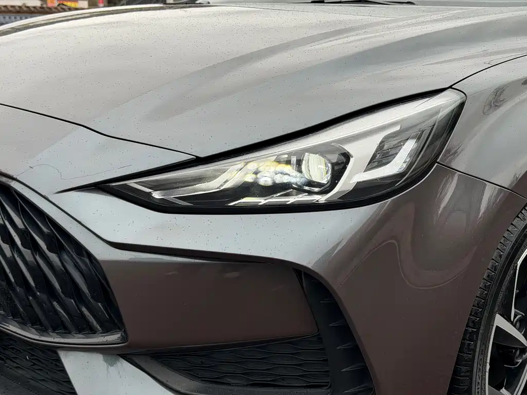 MG5 2021 300TGI DCT Green Luxury Edition купить на сайте DeffCars