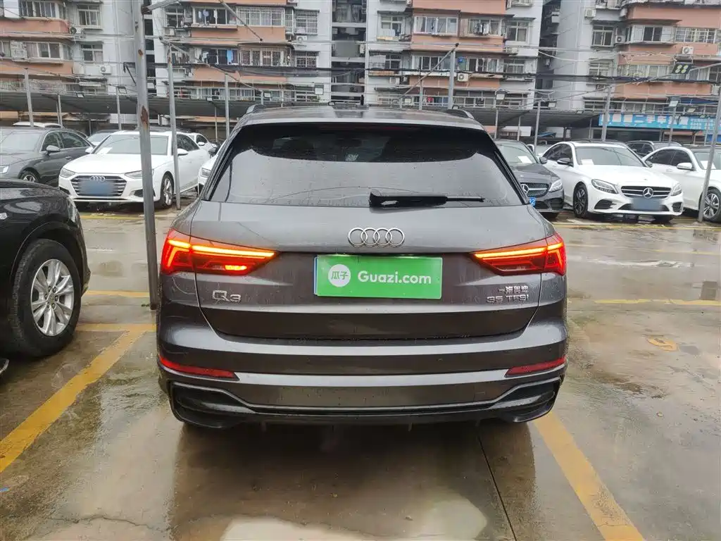 Audi Q3 2021 35 TFSI Advanced Life Edition купить на сайте DeffCars