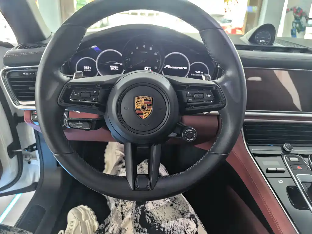 Panamera 2022 Panamera 2.9T Platinum Edition купить на сайте DeffCars