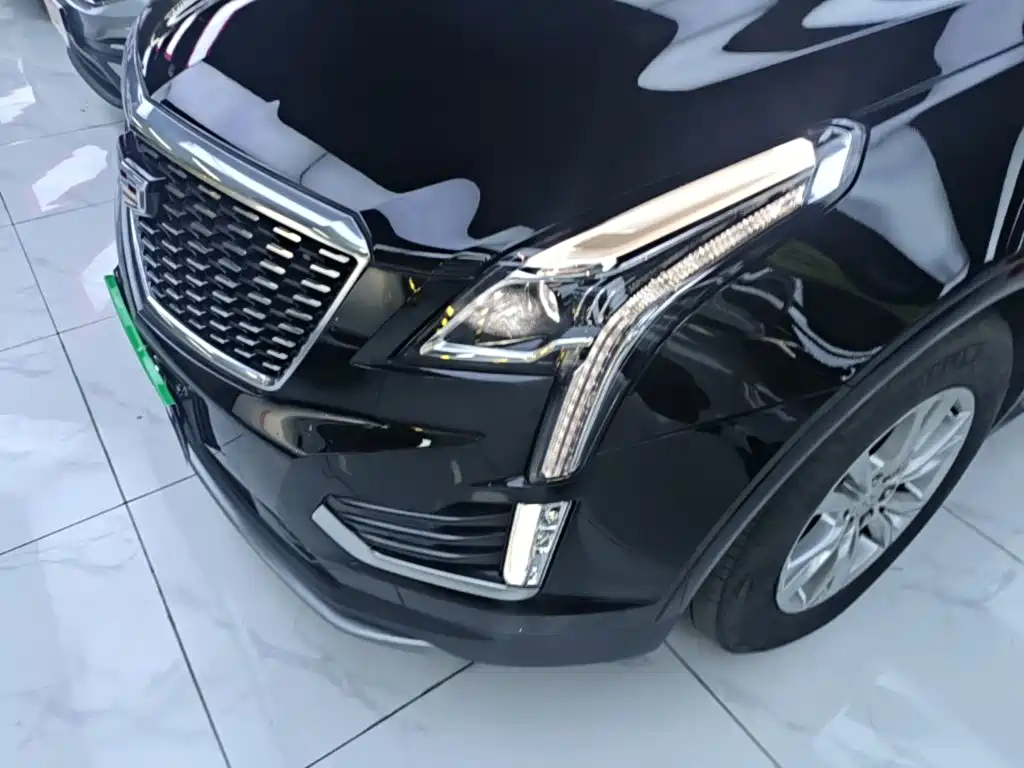 Cadillac XT5 2024 2.0T two-wheel drive fashion model купить на сайте DeffCars