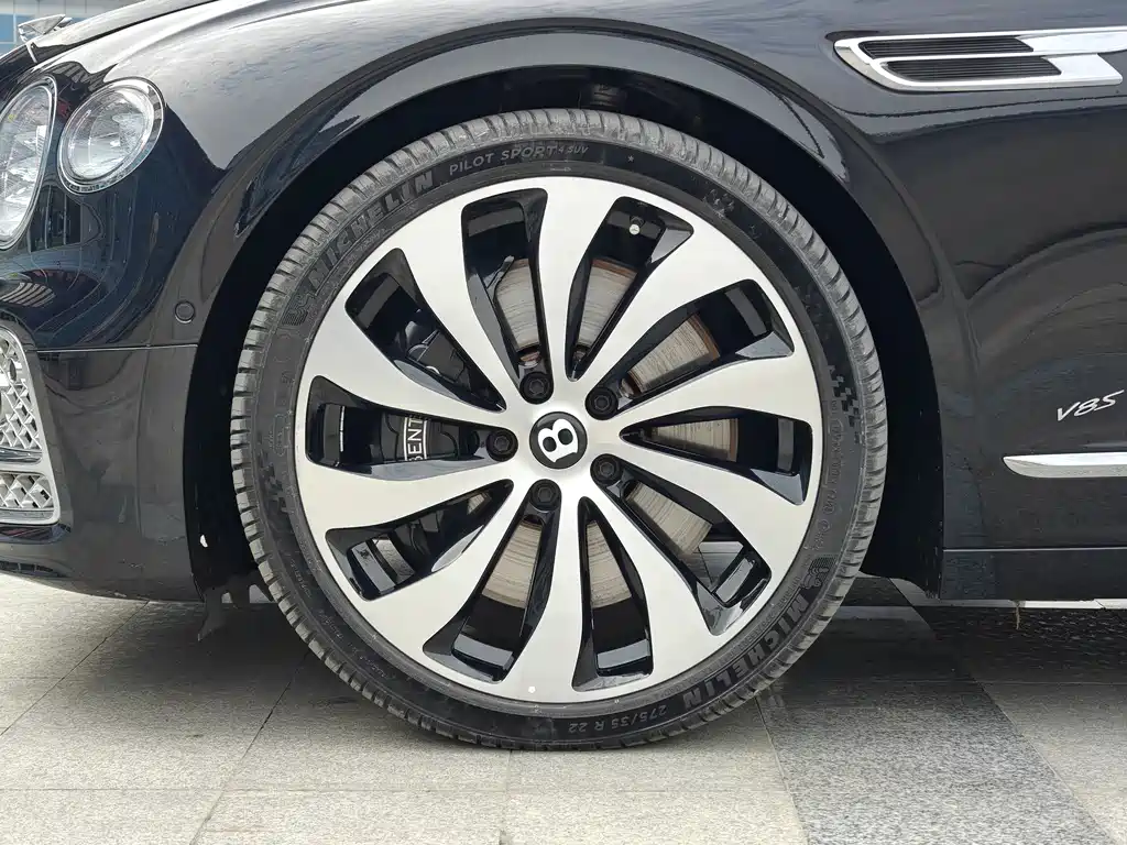 Flying Spur 2021 4.0T V8 Standard Edition купить на сайте DeffCars