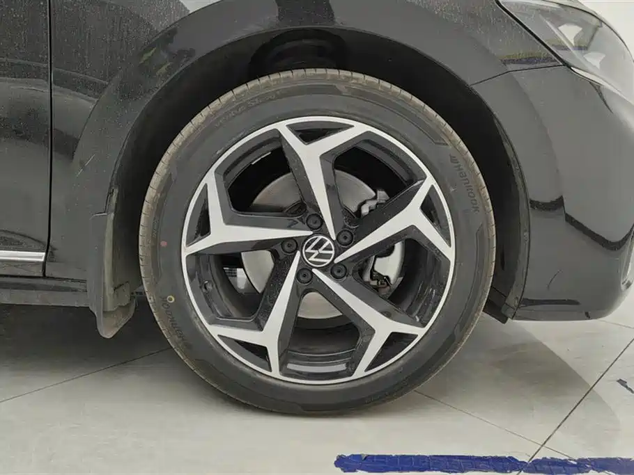 Passat 2024 380TSI Starry Sky Dragon Edition купить на сайте DeffCars