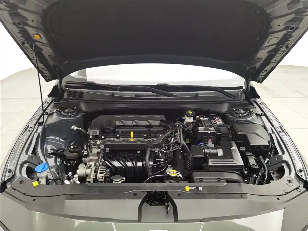 Elantra 2023 1.5L CVT LUX Premium Edition купить на сайте DeffCars