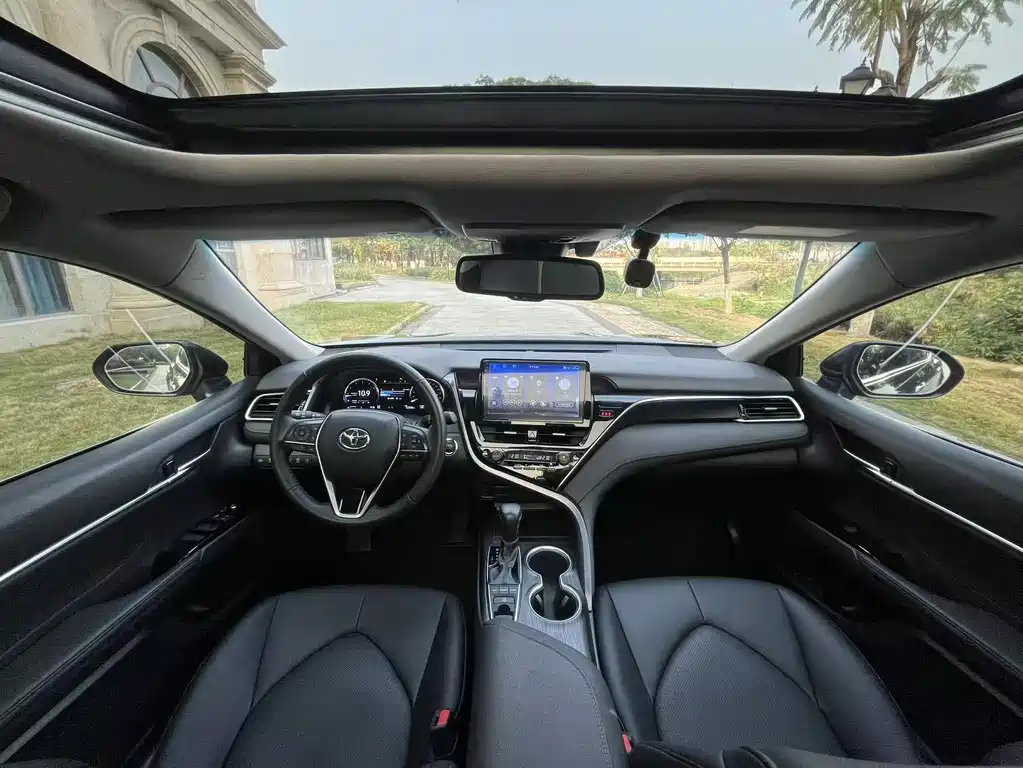 Camry 2021 2.5G Deluxe Edition купить на сайте DeffCars
