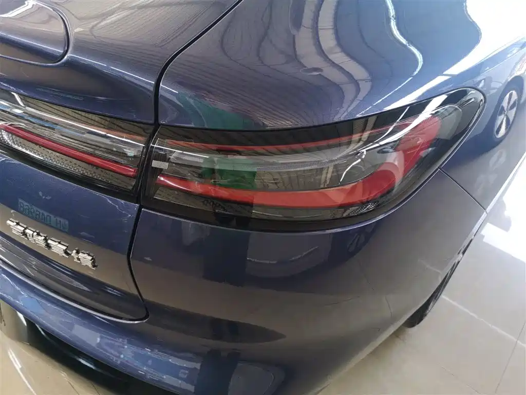 Baojun Xiangjing 2025 plug-in hybrid 140km luxury version купить на сайте DeffCars