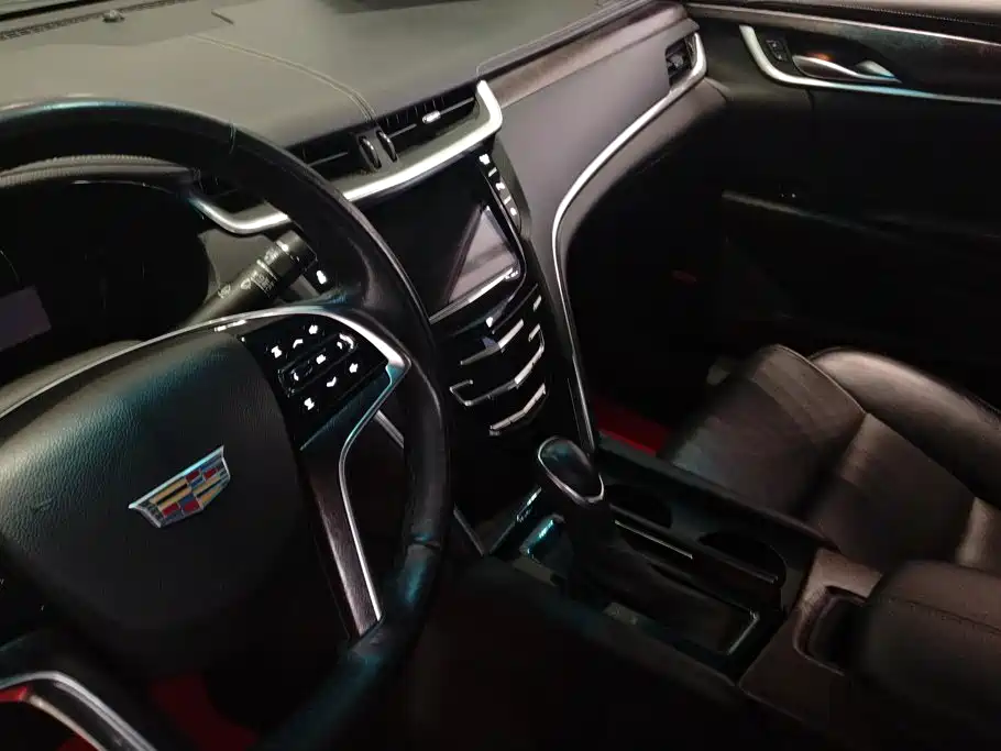 Cadillac XTS 2018 28T Technology купить на сайте DeffCars