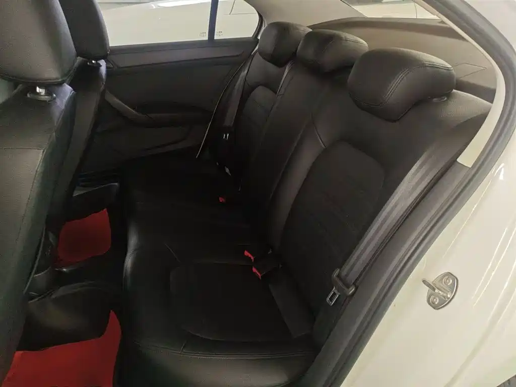 Santana 2018 1.5L automatic fashion version купить на сайте DeffCars