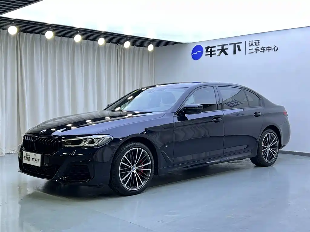 BMW 5 Series 2022 facelift 530Li leading M sports package купить на сайте DeffCars