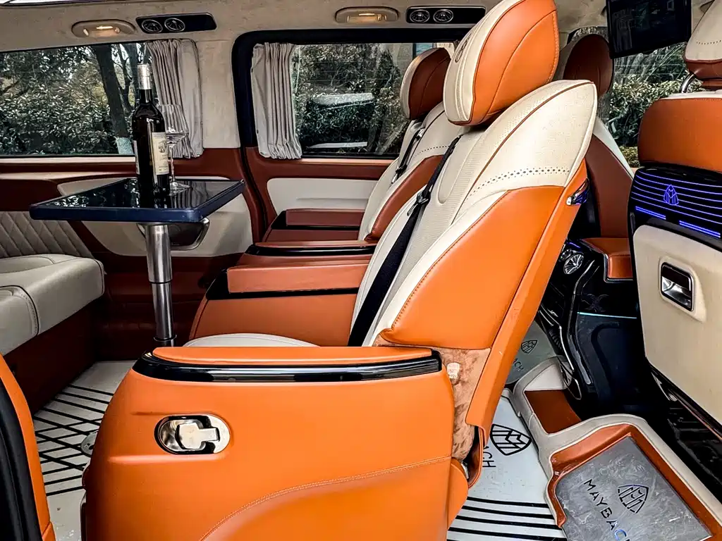 Vito 2023 2.0T Business Edition 7 seats купить на сайте DeffCars