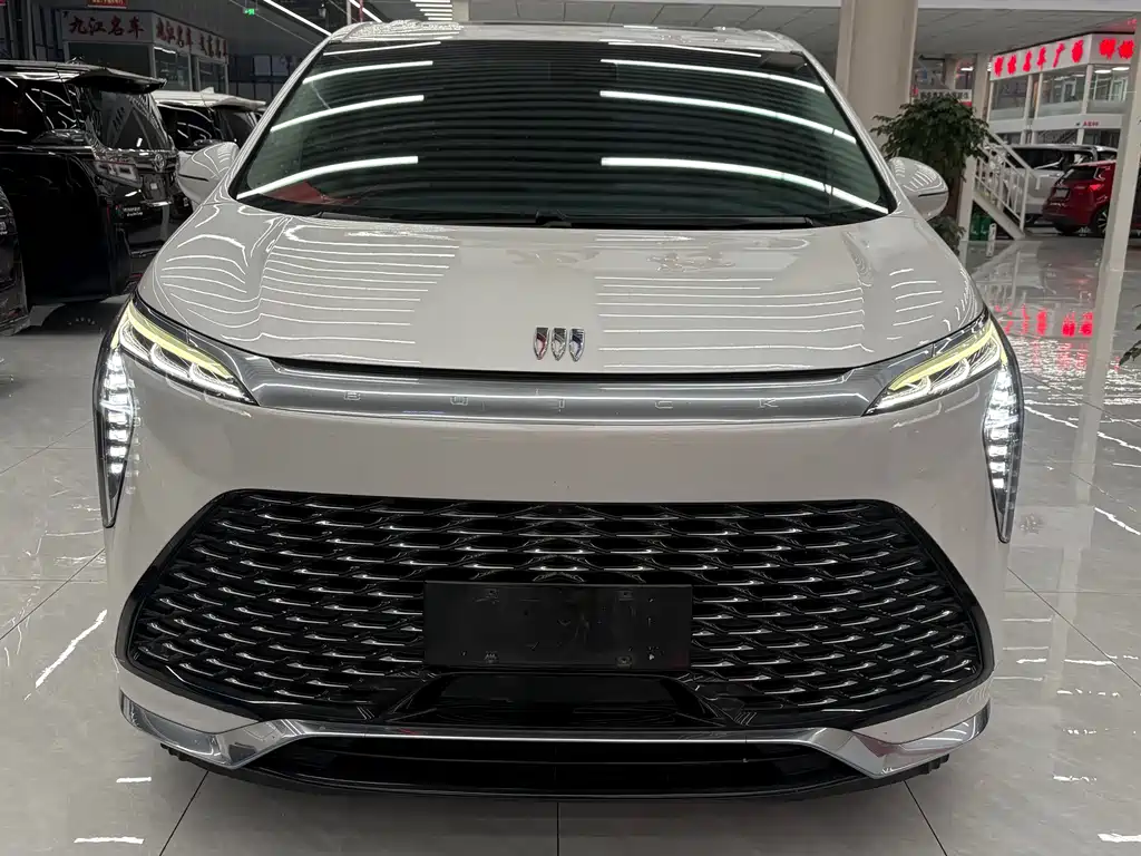 Century 2023 2.0T four-seater private version купить на сайте DeffCars