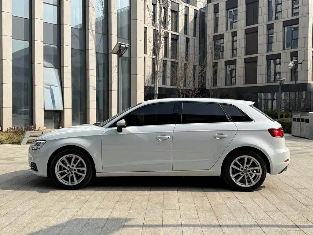 Audi A3 2020 Sportback 35 TFSI Enterprising National VI купить на сайте DeffCars