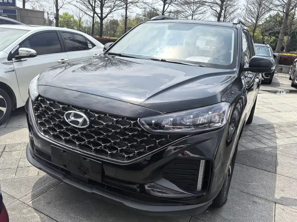 Beijing Hyundai ix35 2021 2.0L automatic two-wheel drive GL comfort version купить на сайте DeffCars