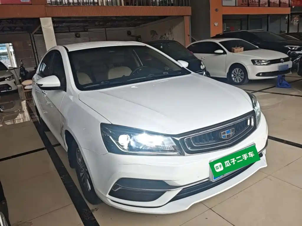 Emgrand 2018 1.5L manual luxury model купить на сайте DeffCars