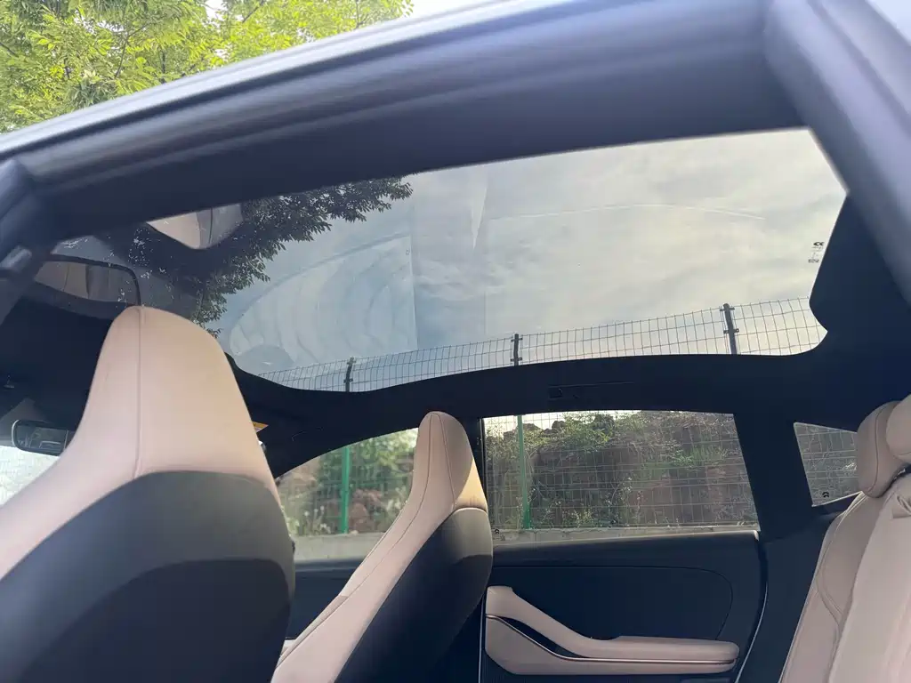 NIO ET5 2024 model 100kWh купить на сайте DeffCars