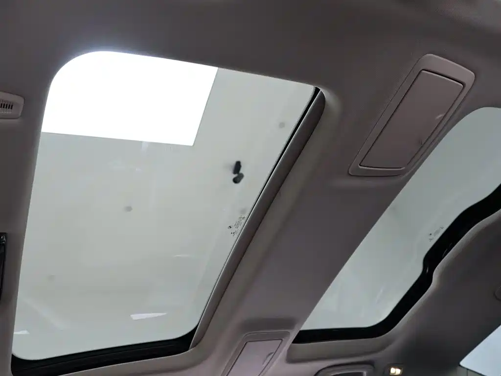 BMW 5 Series 2021 530Li Leading Luxury Package купить на сайте DeffCars