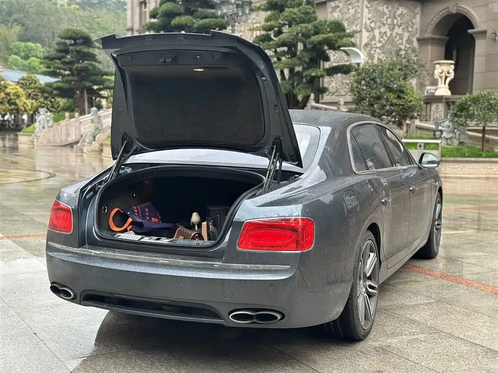 Flying Spur 2017 4.0T V8 S Standard Edition купить на сайте DeffCars