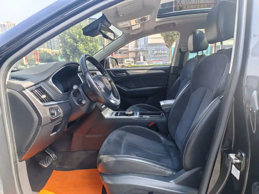 Roewe RX5 New Energy 2017 ERX5 EV400 Electric Internet Extreme Edition купить на сайте DeffCars
