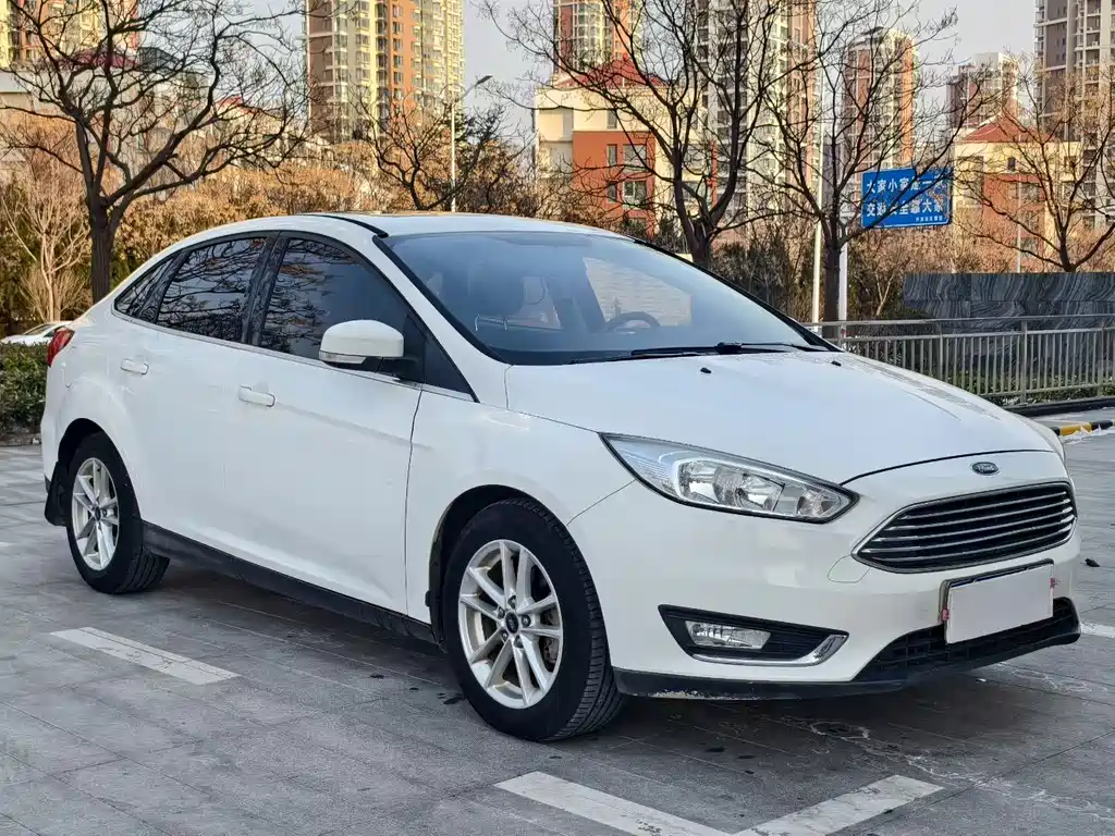 Focus 2017 Sedan EcoBoost 180 Automatic Elite купить на сайте DeffCars