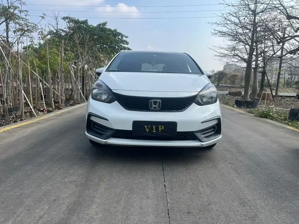 Fit 2021 1.5L CVT tide version купить на сайте DeffCars