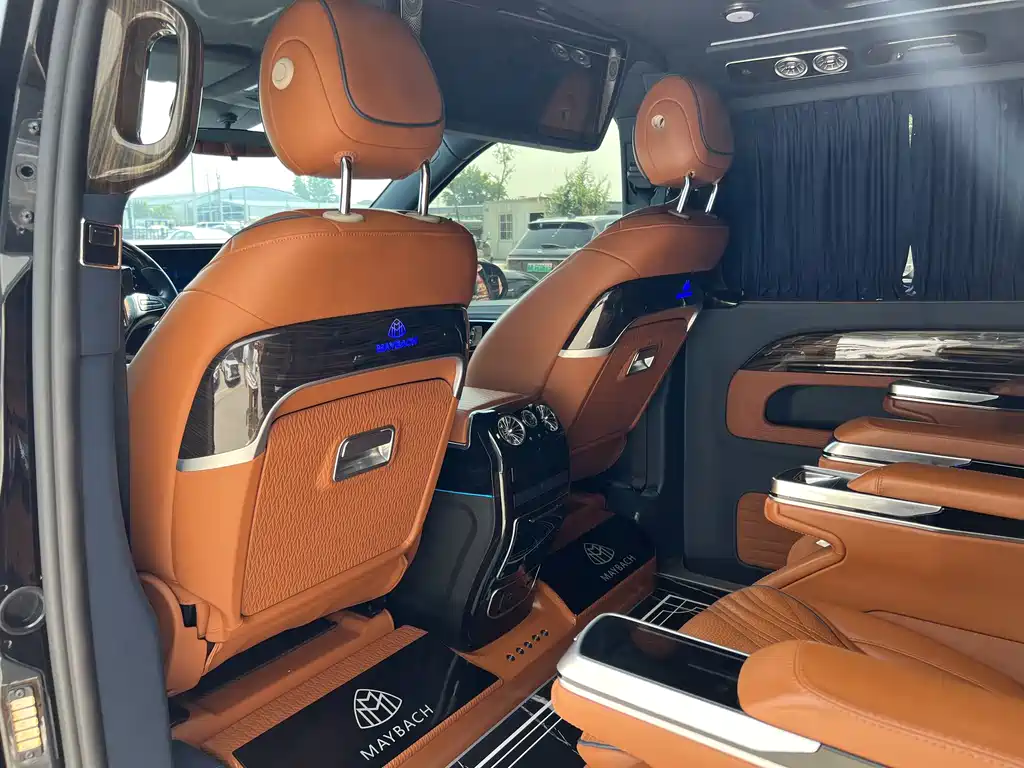 Vito 2023 2.0T Business Edition 7 seats купить на сайте DeffCars