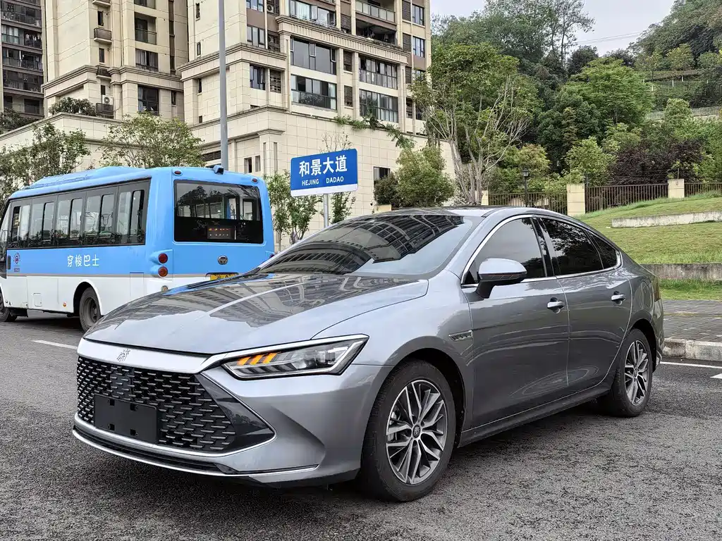 Qin PLUS 2021 DM-i 55KM flagship model купить на сайте DeffCars