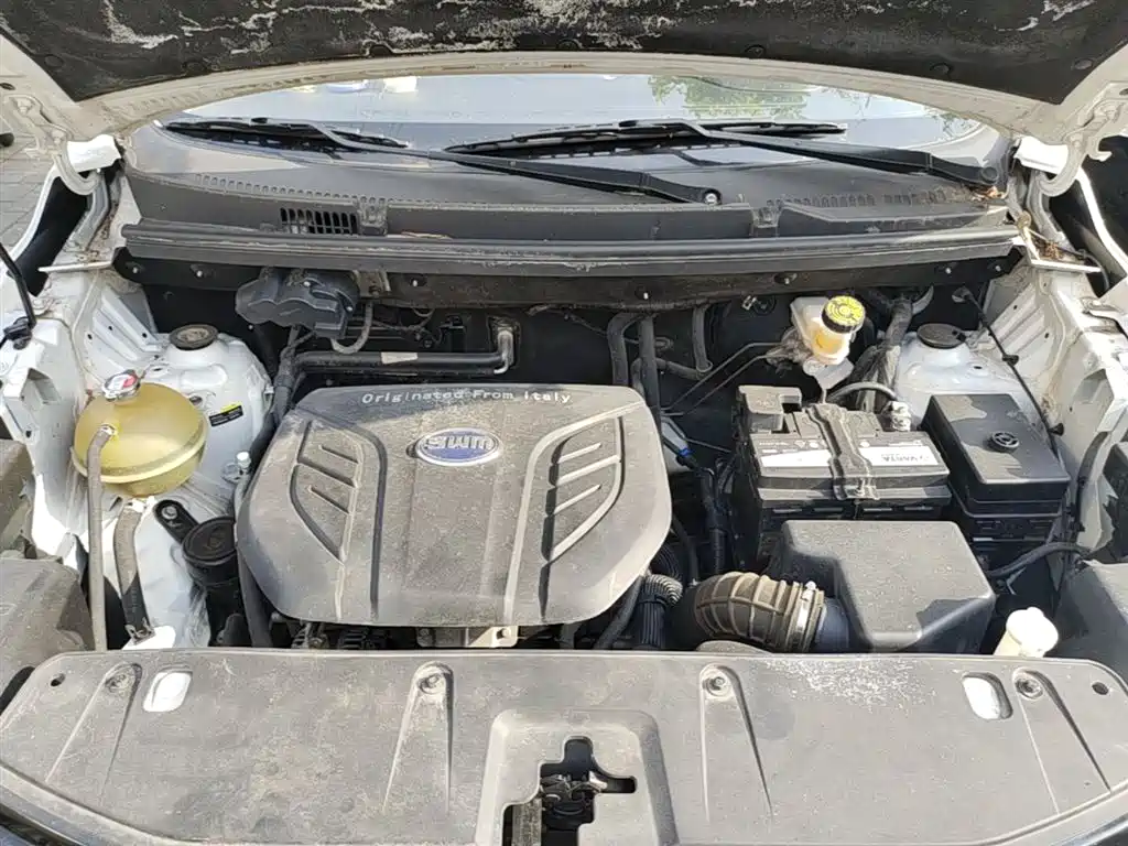 SWM X3 2020 1.5L manual super model 7 seats купить на сайте DeffCars