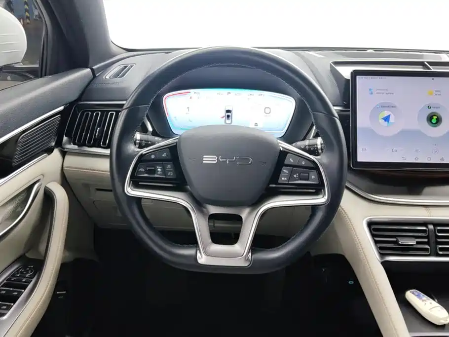 Song Plus New Energy 2023 Champion Edition DM-i 150KM Flagship купить на сайте DeffCars