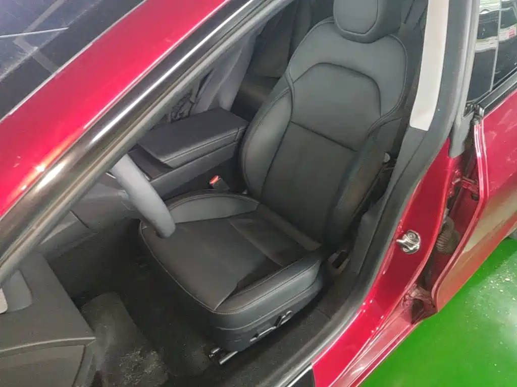 Model 3 2023 rear-wheel drive version купить на сайте DeffCars