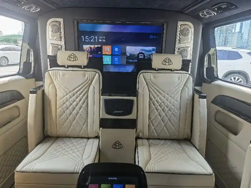 Vito 2021 2.0T Business Edition 7 seats купить на сайте DeffCars