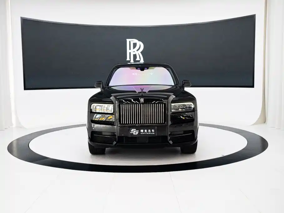 Cullinan 2020 Black Badge купить на сайте DeffCars