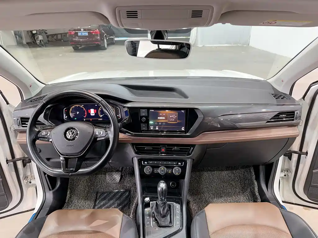 Tuyue 2019 280TSI two-wheel drive flagship version National VI купить на сайте DeffCars