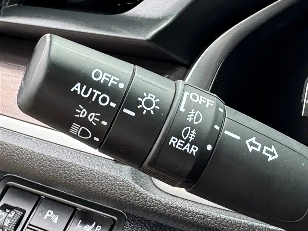 Civic 2019 220TURBO CVT combustion version National VI купить на сайте DeffCars