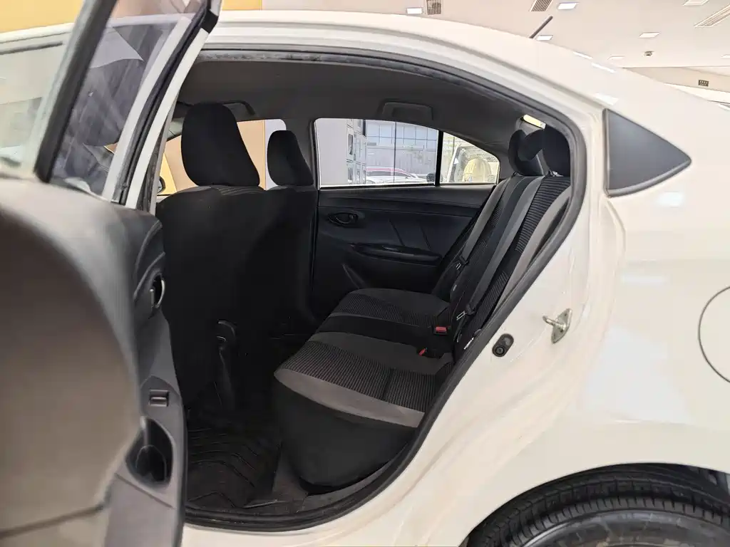 Vios 2022 1.5L 20th Anniversary Edition купить на сайте DeffCars