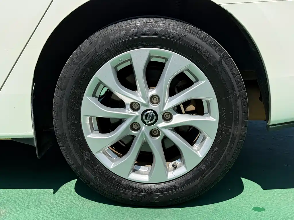 Sylphy 2022 Classic 1.6XL CVT Deluxe Edition купить на сайте DeffCars