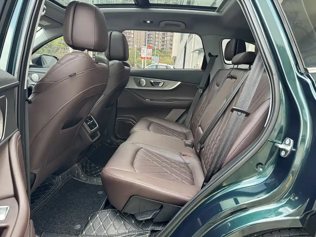 Tiggo 8 PRO 2022 290T two-wheel drive vast version 5 seats купить на сайте DeffCars