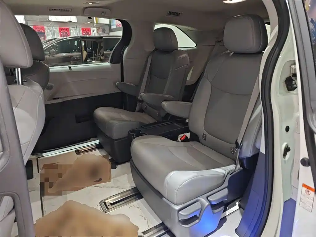 Grevia 2024 2.5L Hybrid Comfort Edition купить на сайте DeffCars