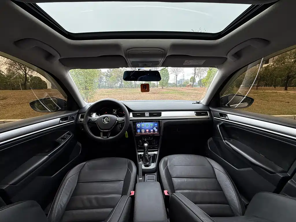 Bora 2018 1.5L automatic comfort model купить на сайте DeffCars