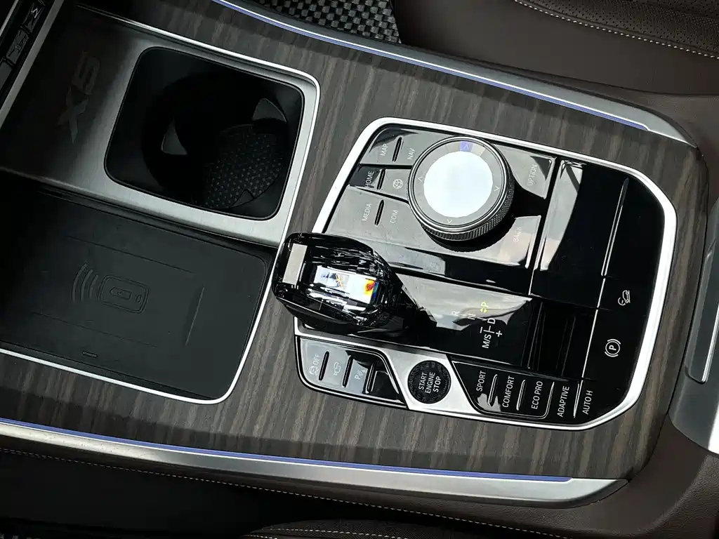 BMW X5 2022 facelift xDrive 40Li M sports package купить на сайте DeffCars