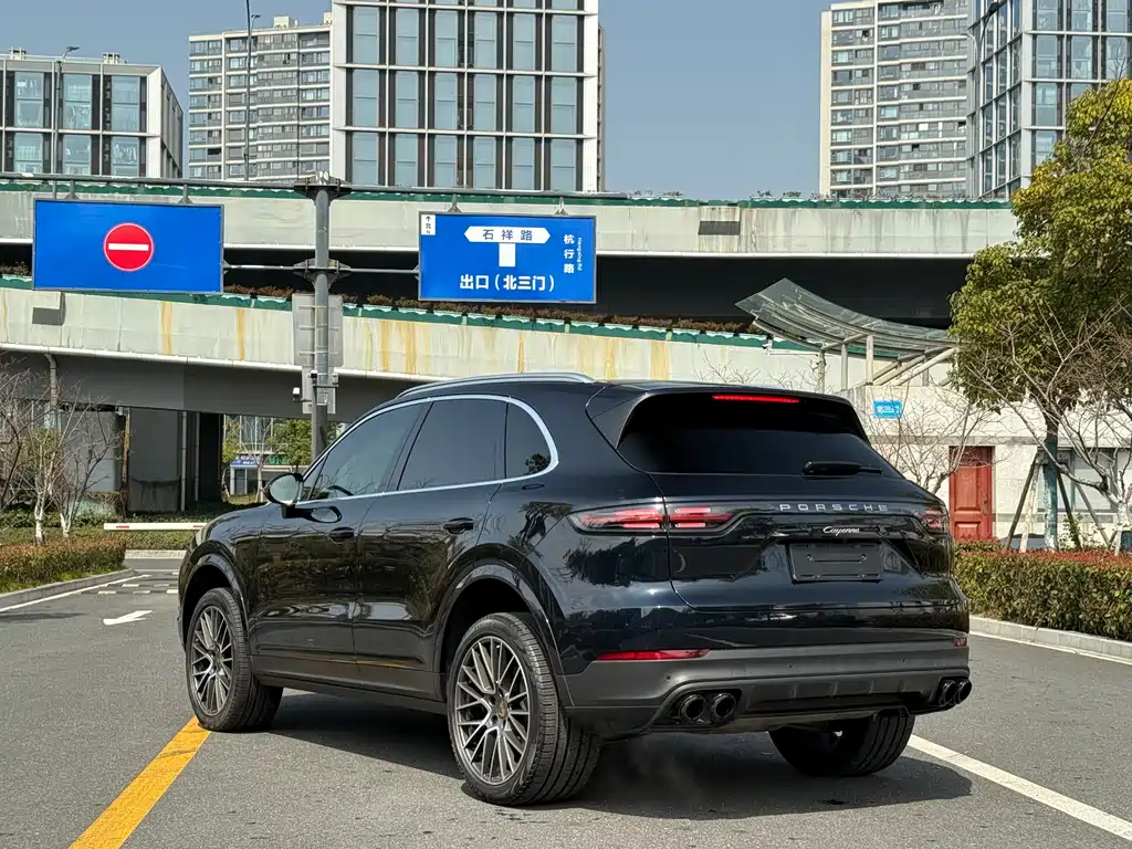 Cayenne 2019 Cayenne 3.0T купить на сайте DeffCars