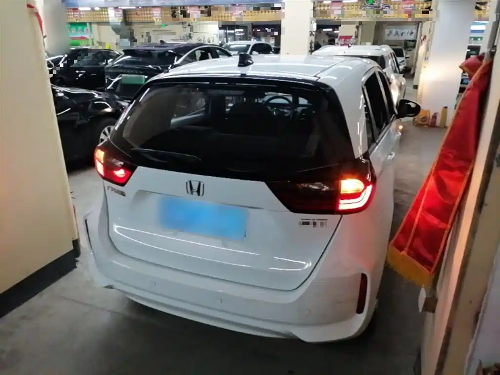 Fit 2021 1.5L CVT Trendy Edition купить на сайте DeffCars