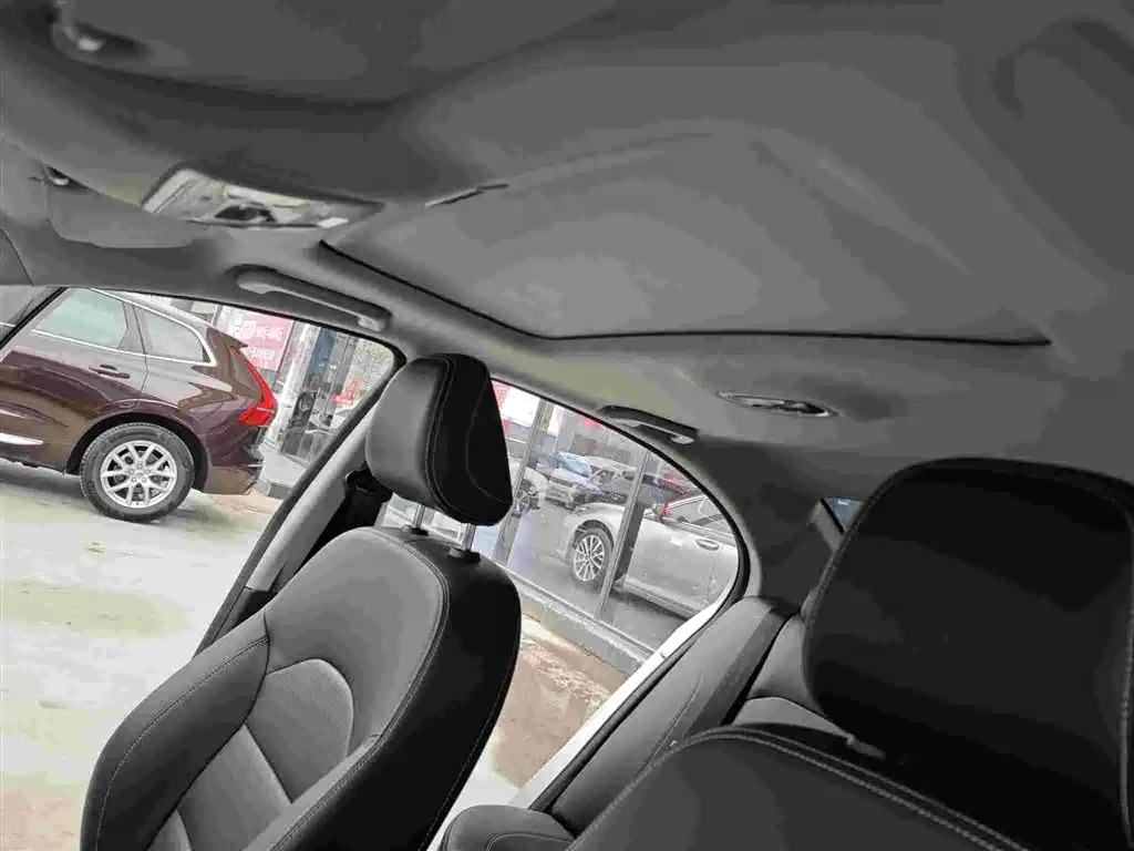 Emgrand 2021 UP 1.5L manual luxury model купить на сайте DeffCars