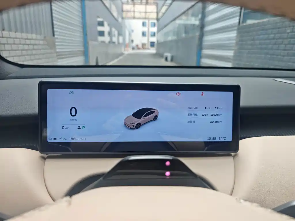 NIO ET5 2024 model 75kWh купить на сайте DeffCars